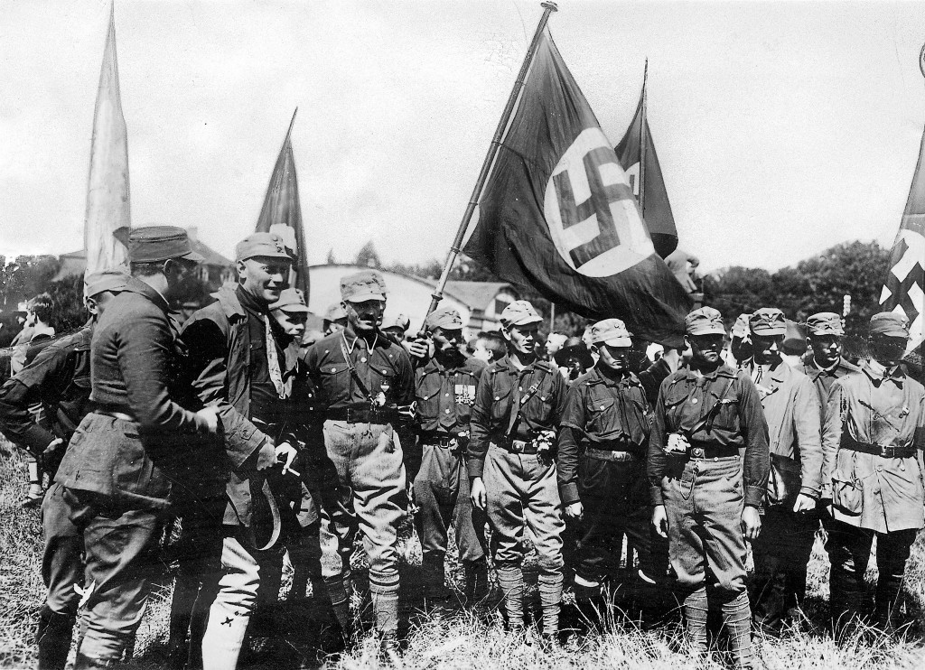 Parteimitglieder der NSDAP während der Tagung der »Nationalsozialistischen Freiheitsbewegung« in Weimar, 15. – 17. August 1924