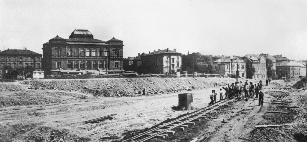 Lorenbahn zum Auffüllen des Asbachgrunds, 1936
