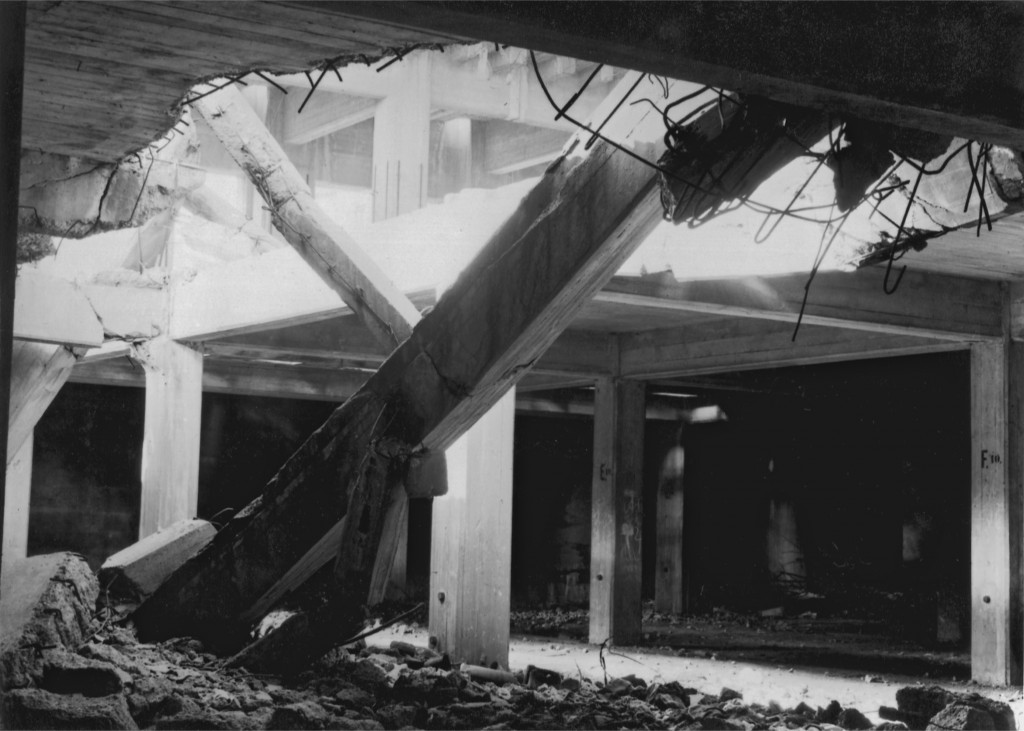 Zerstörung im Kellergeschoss der Halle, Zustand 1946